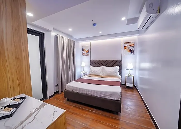 Hotel Everyone 2*